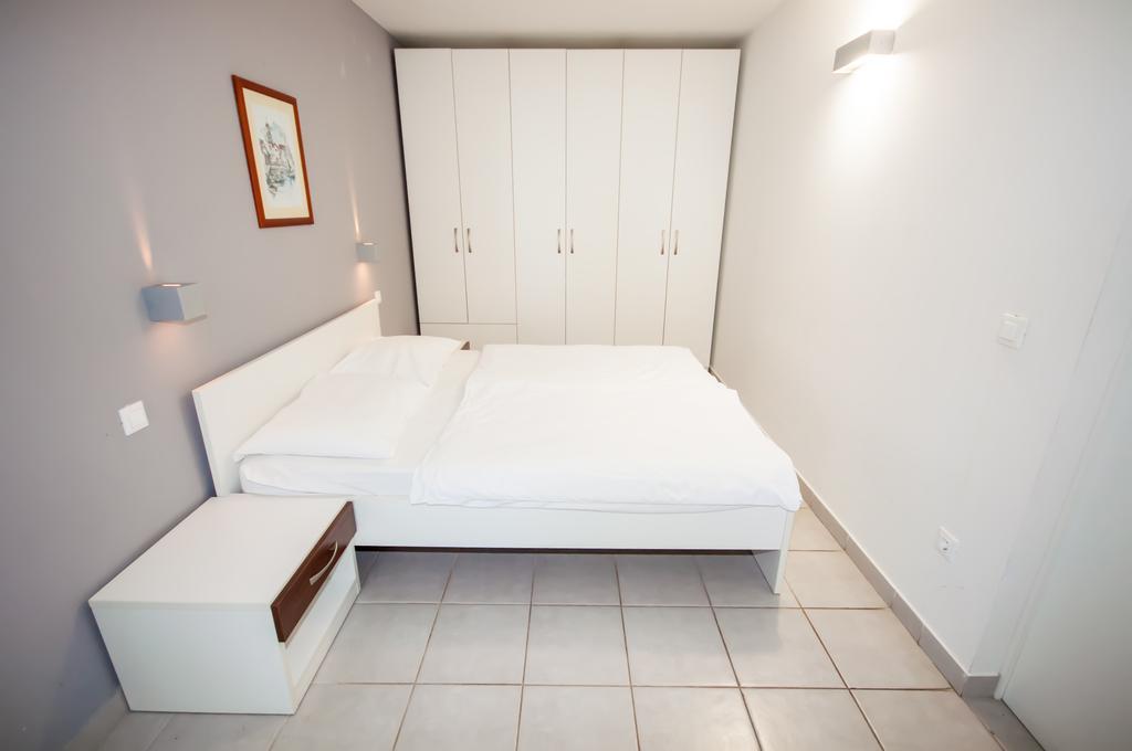Hotel Mirta Božava Camera foto